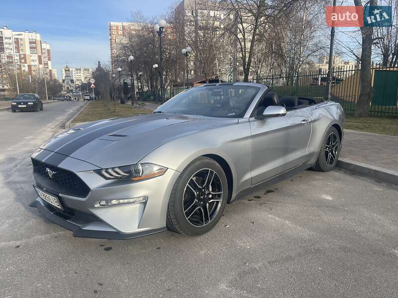 Кабріолет Ford Mustang 2019 в Києві