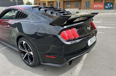 Купе Ford Mustang 2014 в Киеве