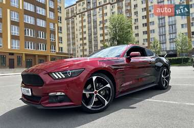 Купе Ford Mustang 2014 в 