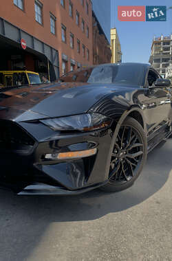 Купе Ford Mustang 2018 в 