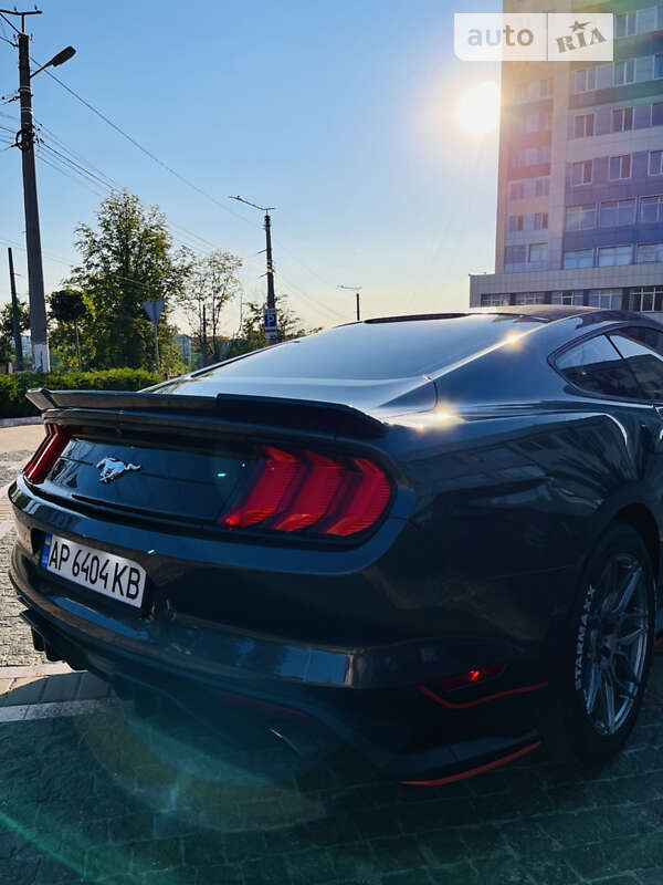 Купе Ford Mustang 2018 в Кропивницком