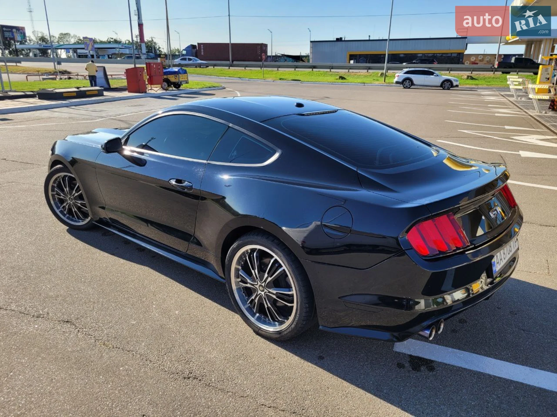 2015 Ford Mustang - мініатюра 17