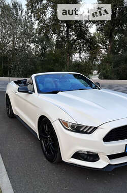 Кабриолет Ford Mustang 2016 в Днепре