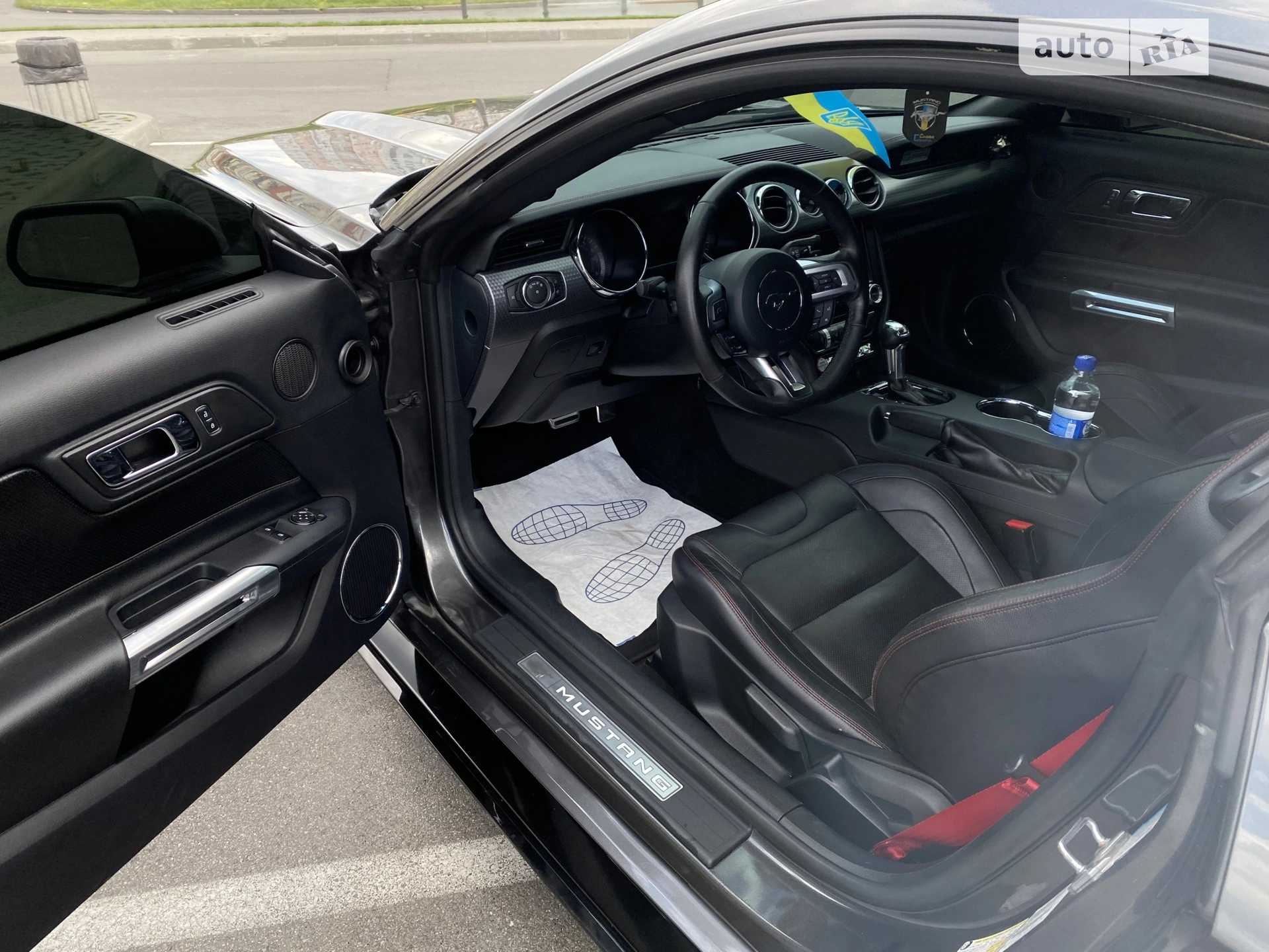 2015 Ford Mustang - мініатюра 9