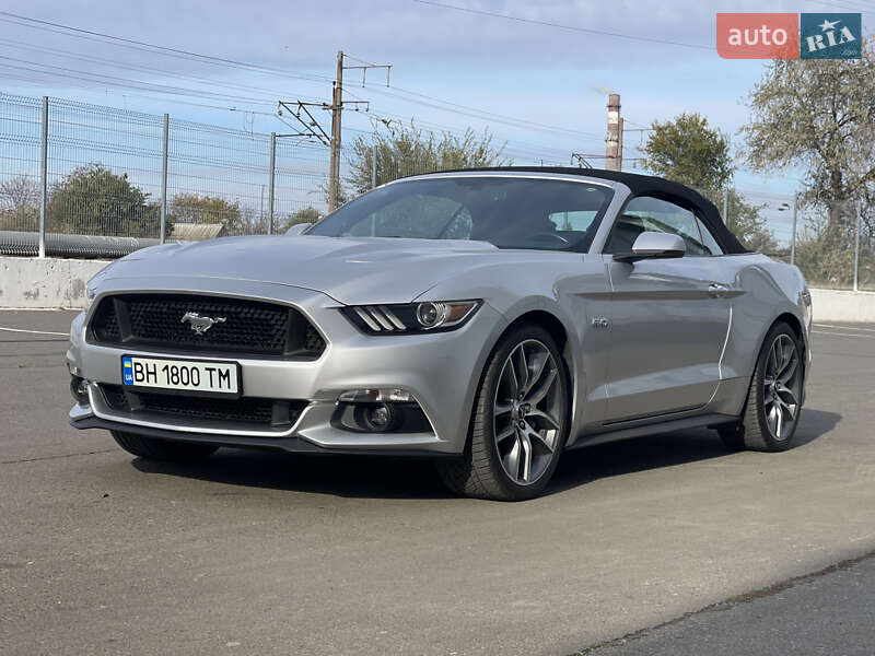 Кабриолет Ford Mustang 2016 в Одессе