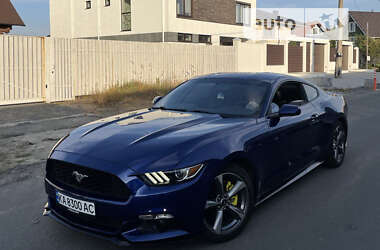 Купе Ford Mustang 2015 в Києві