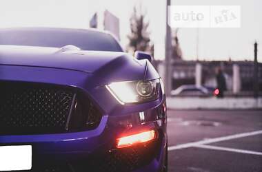 Купе Ford Mustang 2015 в Одесі