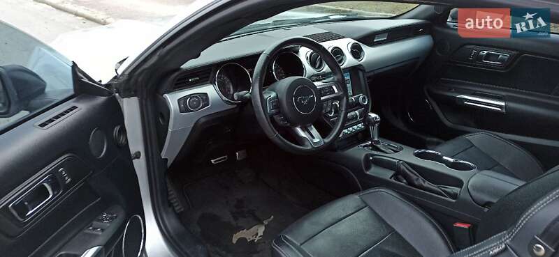 Купе Ford Mustang 2015 в Днепре