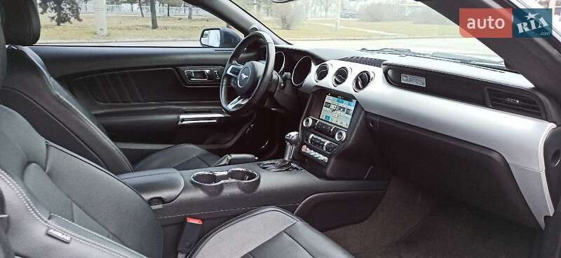 Купе Ford Mustang 2015 в Днепре