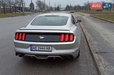 Купе Ford Mustang 2015 в Днепре