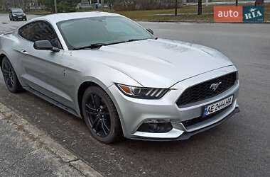 Купе Ford Mustang 2015 в Днепре