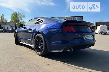 Купе Ford Mustang 2016 в Сахновщине