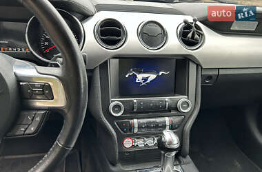 Купе Ford Mustang 2014 в 