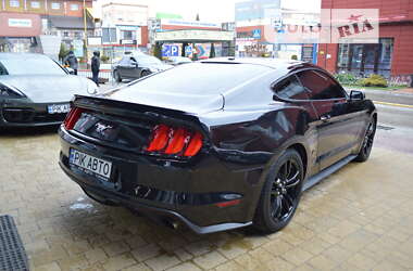 Купе Ford Mustang 2014 в Львове