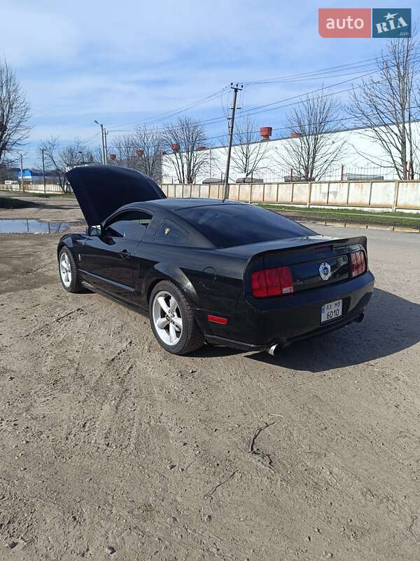 Купе Ford Mustang 2006 в Броварах
