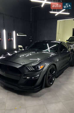 Купе Ford Mustang 2017 в Киеве