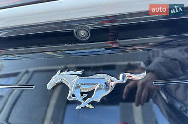 Кабриолет Ford Mustang 2020 в 