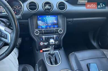 Купе Ford Mustang 2018 в Киеве