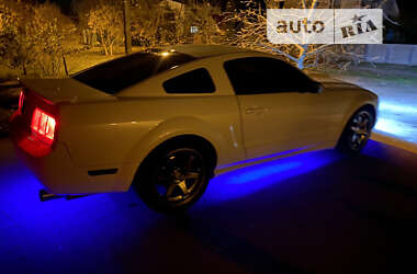 Купе Ford Mustang 2008 в Прилуках