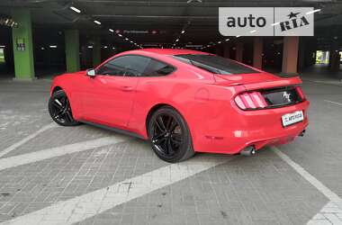 Купе Ford Mustang 2015 в Києві