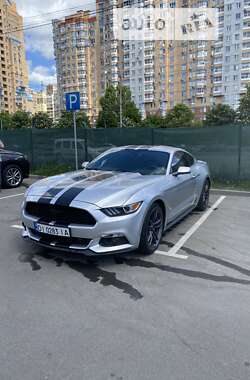Купе Ford Mustang 2014 в Киеве