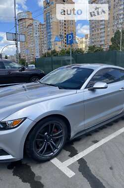 Купе Ford Mustang 2014 в Киеве