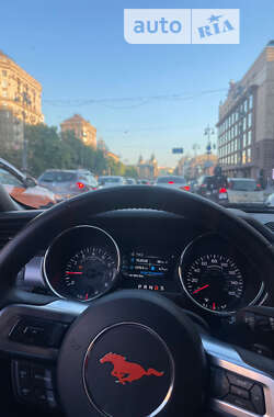 Купе Ford Mustang 2014 в Киеве