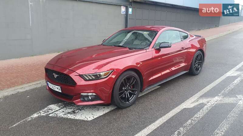 Купе Ford Mustang 2014 в Киеве