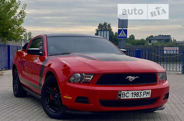 Купе Ford Mustang 2009 в Львове