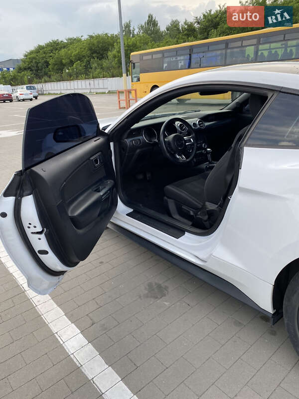Купе Ford Mustang 2017 в Белой Церкви