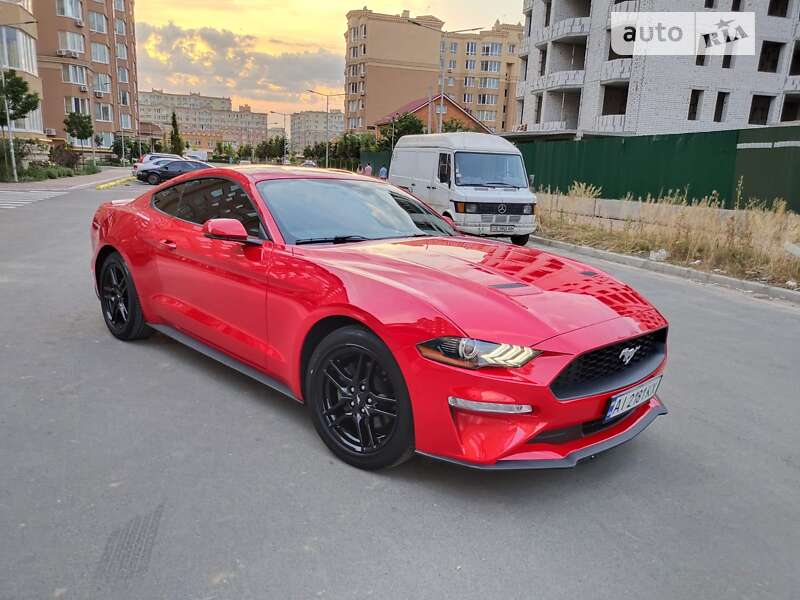 Купе Ford Mustang 2018 в Києві