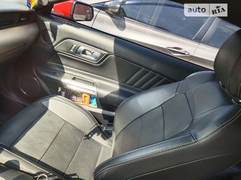 Купе Ford Mustang 2018 в Києві