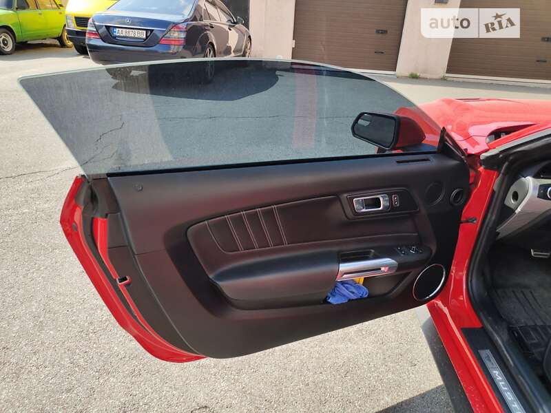 Купе Ford Mustang 2018 в Києві