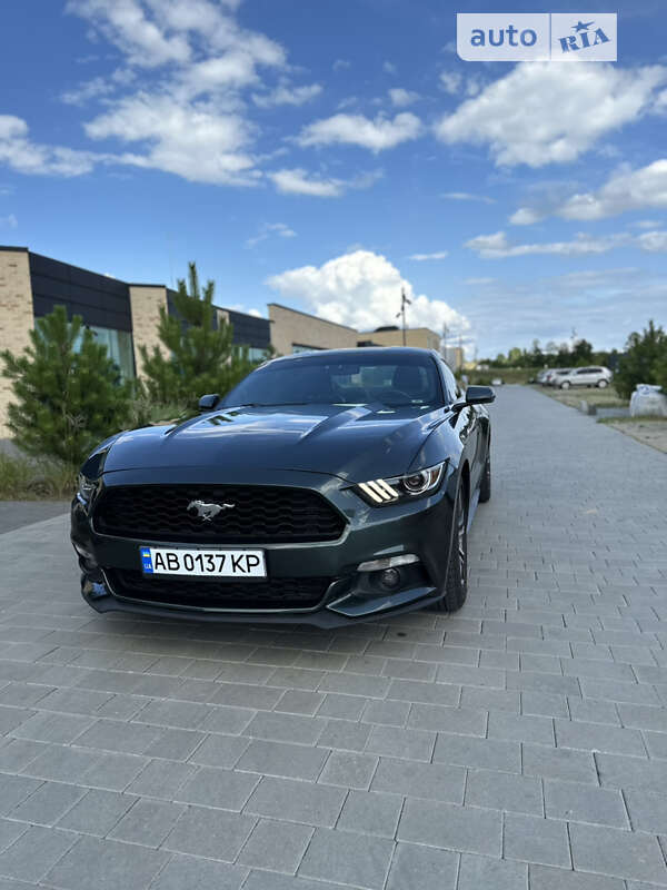 Купе Ford Mustang 2015 в Хмельницком