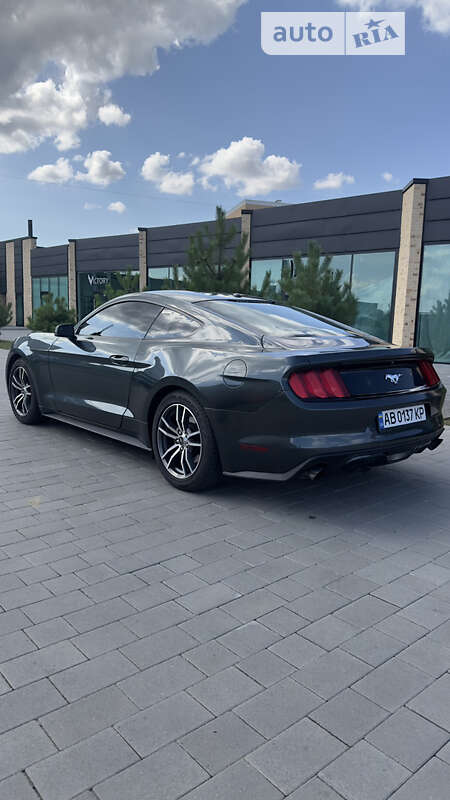 Купе Ford Mustang 2015 в Хмельницком
