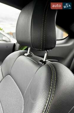 Купе Ford Mustang 2015 в 