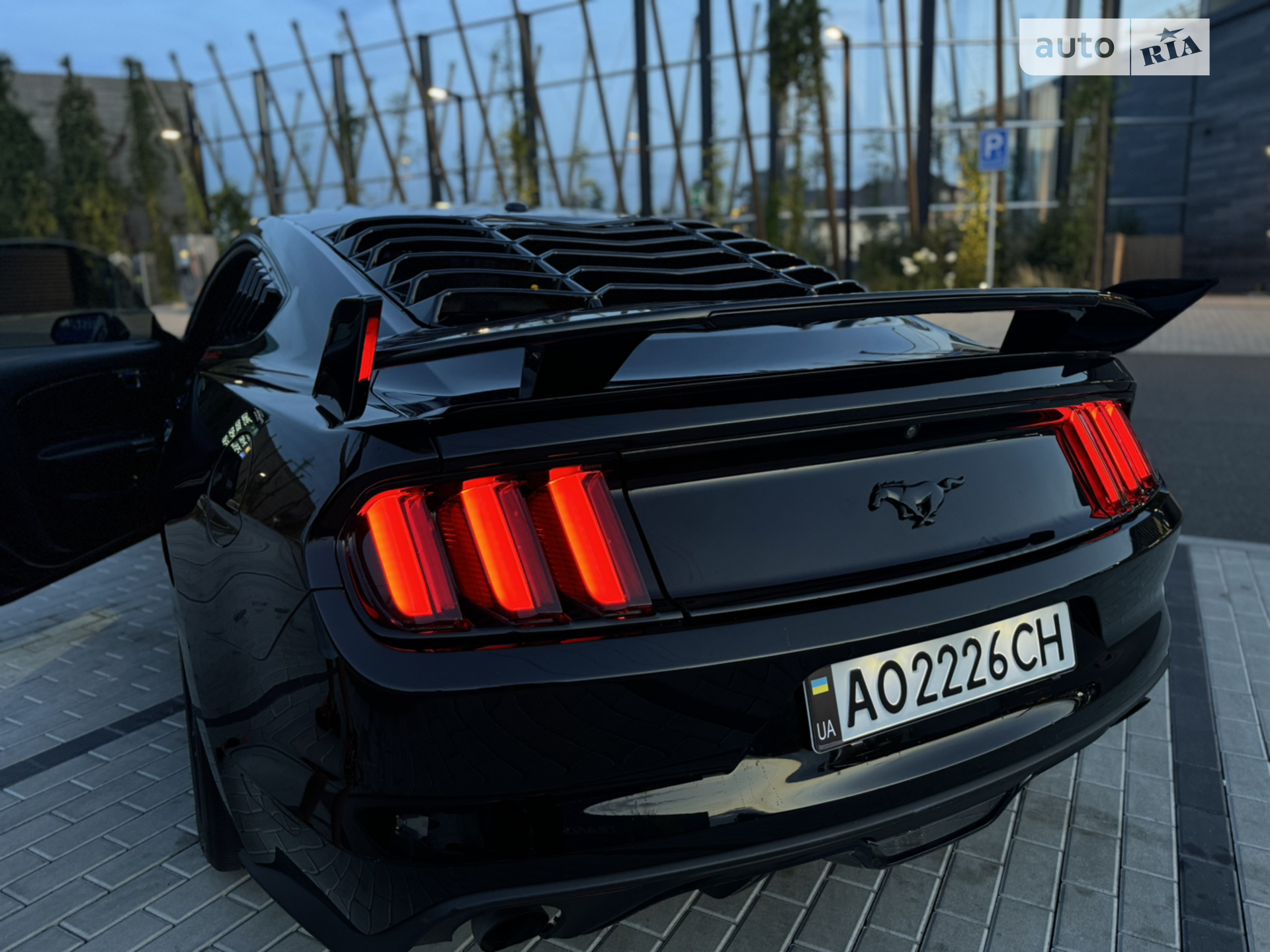 2017 Ford Mustang - мініатюра 14