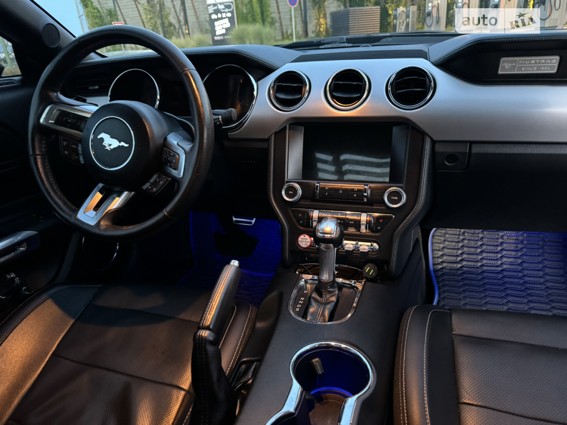 2017 Ford Mustang - мініатюра 25