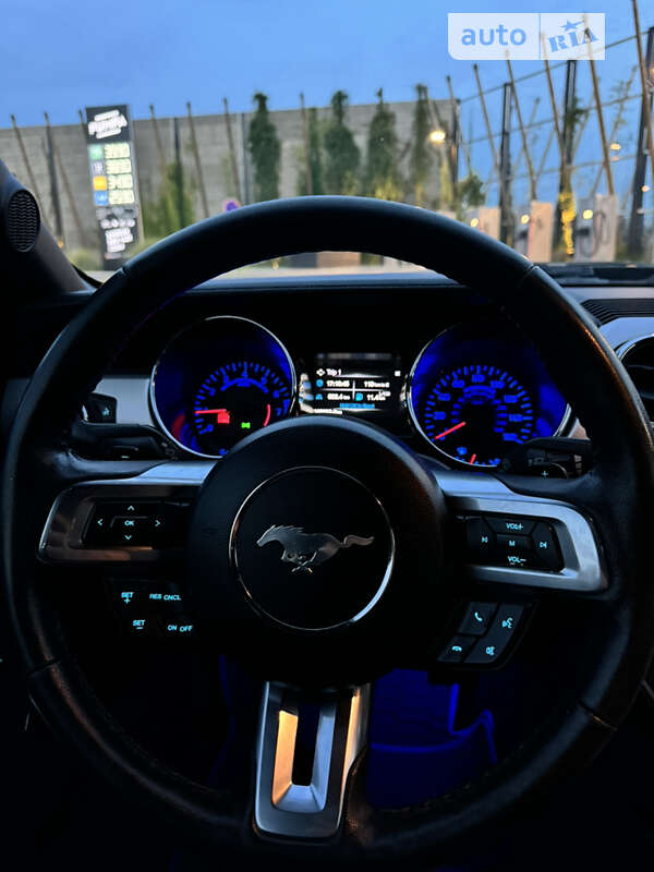 Купе Ford Mustang 2017 в Тячеві
