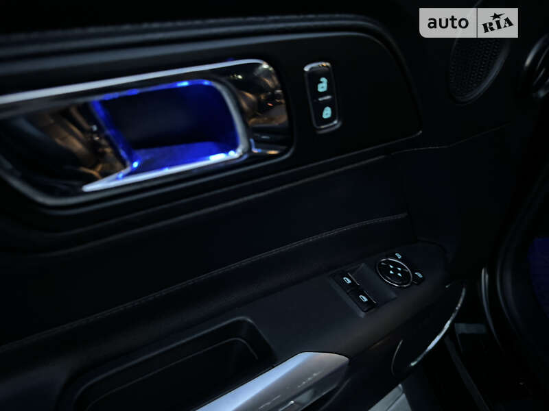 Купе Ford Mustang 2017 в Тячеві