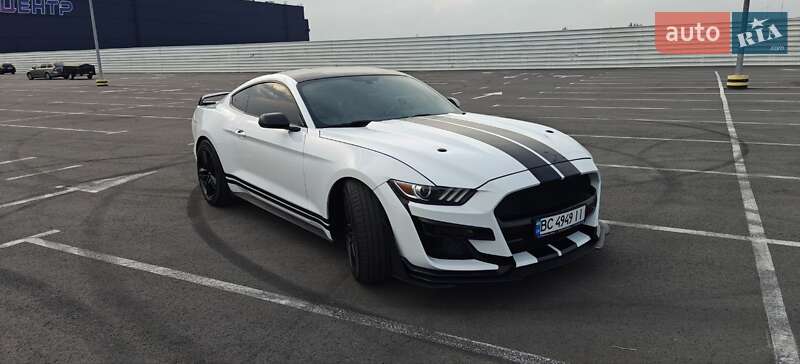 Ford Mustang 2016