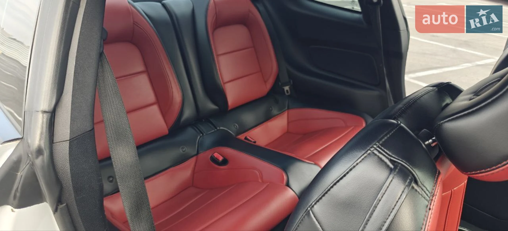 2016 Ford Mustang - мініатюра 17