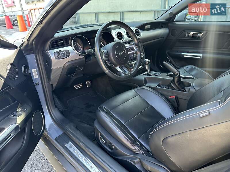 Купе Ford Mustang 2018 в Киеве