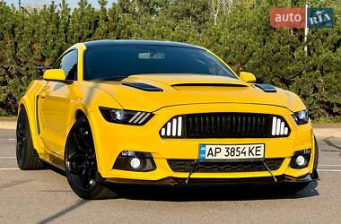 Купе Ford Mustang 2014 в 