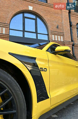 Купе Ford Mustang 2014 в Ровно