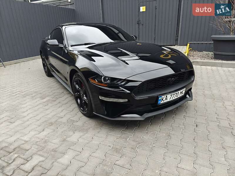 Купе Ford Mustang 2020 в Киеве