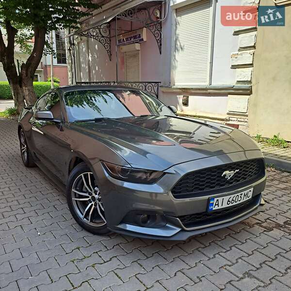 Купе Ford Mustang 2016 в Івано-Франківську