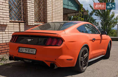 Купе Ford Mustang 2016 в 