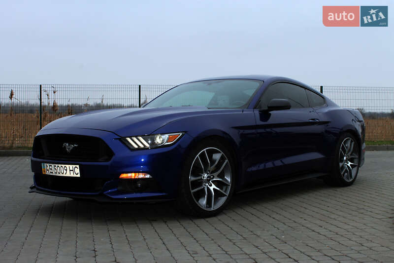 Купе Ford Mustang 2015 в Дніпрі