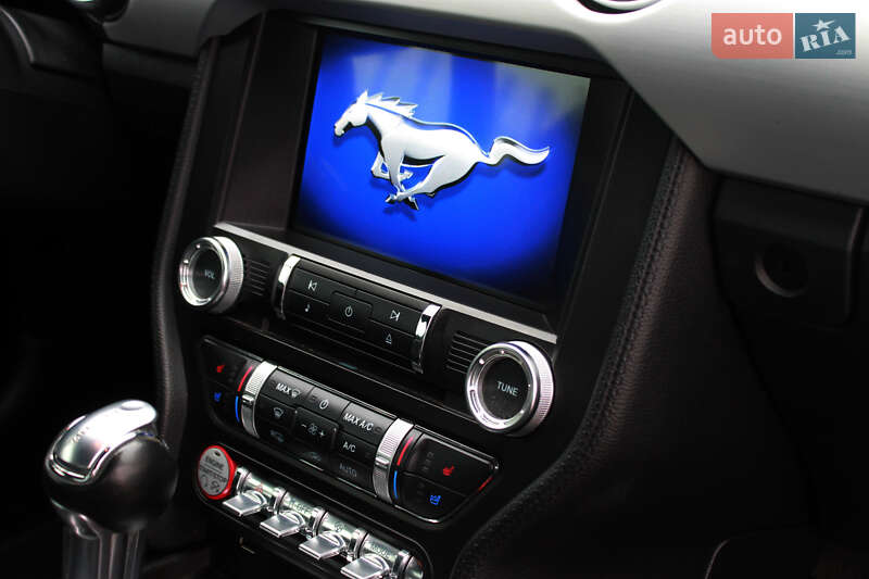Купе Ford Mustang 2015 в Дніпрі
